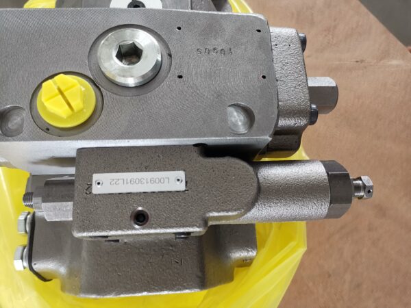 Rexroth A4VSO/40DR 10R PPB13N00 Pump